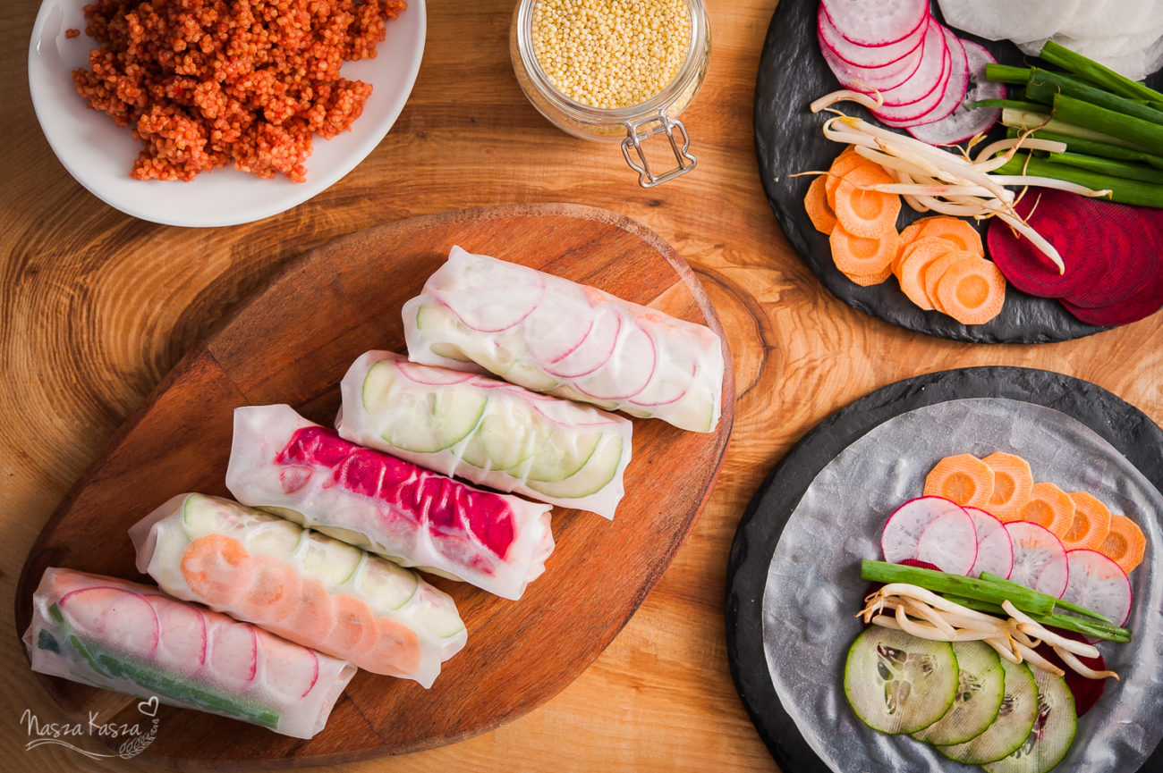 Spring–rolls z chrupiącymi warzywami i pikantną kaszą jaglaną